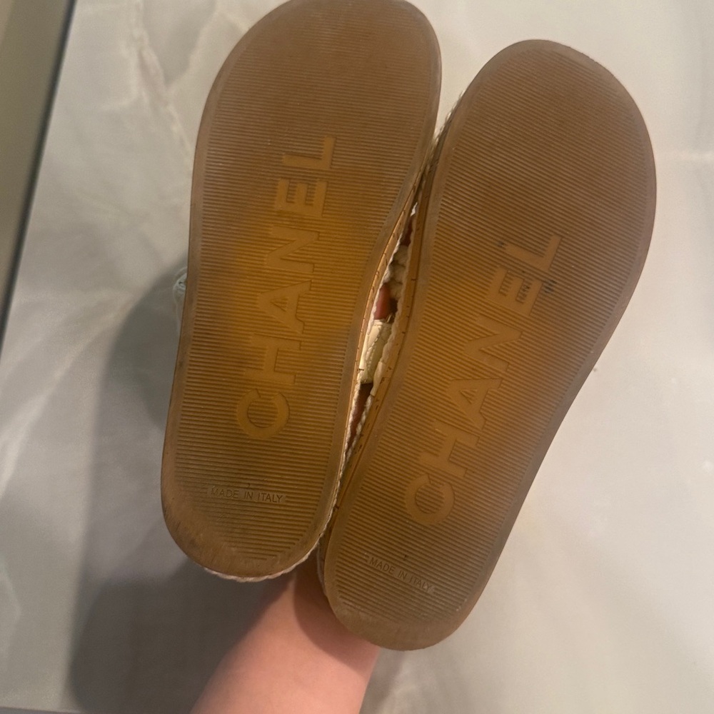 CHANEL Cream Quilted Rope Strap Slide Sandals - Picture 9 of 11